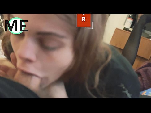 ❤️ Πούτσος στο λαιμό της, σκισμένο καλσόν και σκισμένα τακούνια ❌  στο el.f150pulse.top ❌